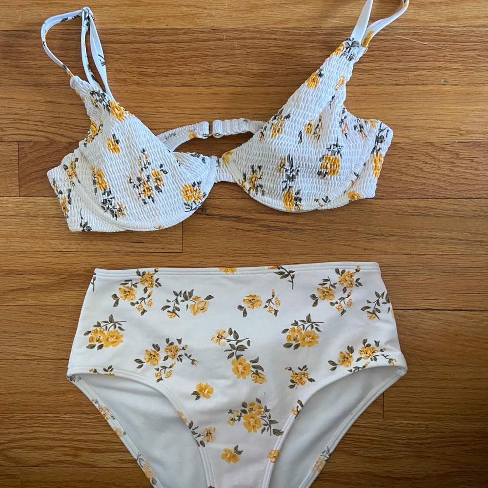 Floral print high waisted bikini set